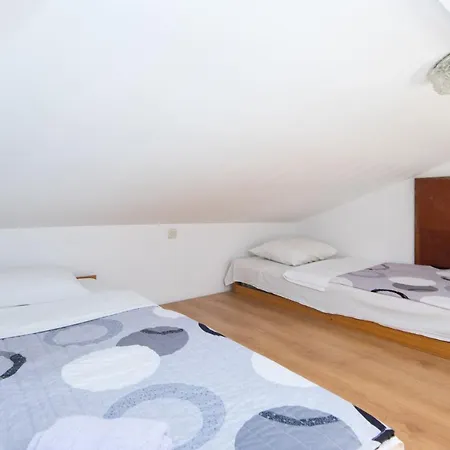 Apartamento With Parking Space Zuljana, Peljesac - 4574 Žuljana
