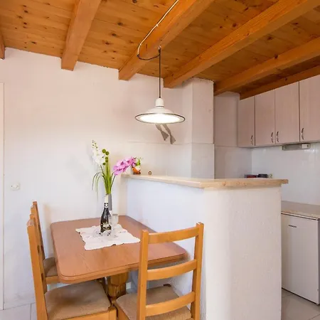 Apartamento With Parking Space Zuljana, Peljesac - 4574 *