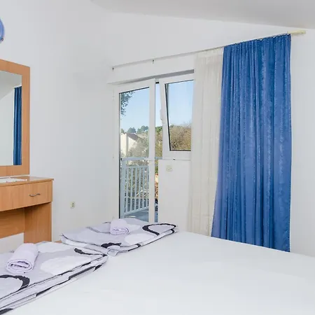 With Parking Space Zuljana, Peljesac - 4574 דירה *