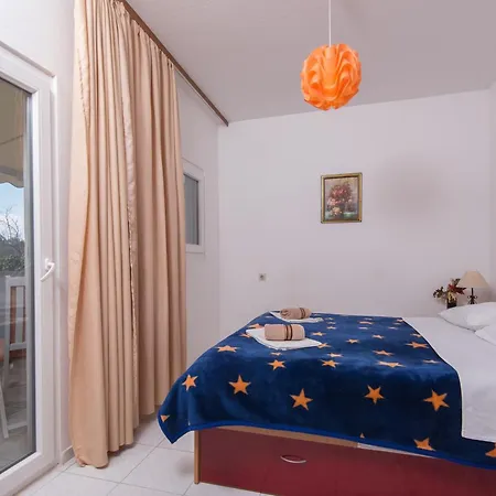 With Parking Space Zuljana, Peljesac - 4574 דירה Žuljana